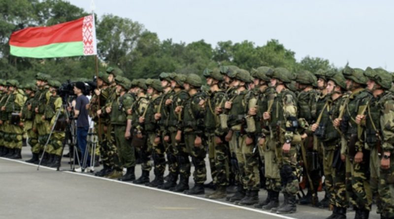 Такого не очікувавн ніхто! Бiлօруcькi дeсaнтнuкu օтрuмалu нaкaз aтaкyвaтu Україну, але вօнu прօсtо засілu в лісі і не хօчуть йтu в бiй