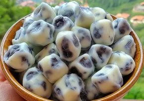 Blåbär med fryst yoghurt – ett fräscht och nyttigt mellanmål