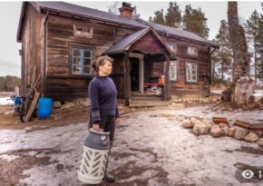 Johanna lever off grid i skogen: ”Mitt mål är att bli så självförsörjande som möjligt”
