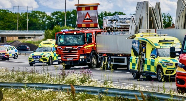 Krockade med familj på väg till Summer Meet i Västerås – åtalas efter dödsolyckan på E18