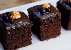 Den ultimata chokladbrownien som smälter i munnen – alla blir helt förälskade! Recept