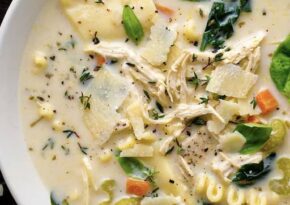 Vit lasagnesoppa med kyckling. Recept