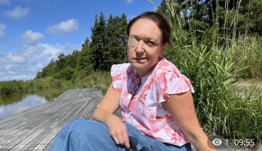 Ett fästingbett förändrade Ericas liv – nu uppmanar hon alla svenskar att vaccinera sig